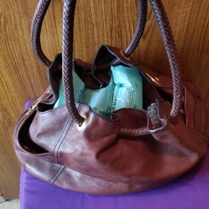 ***AUTHENTIC COLE HAAN SATCHEL BAG****